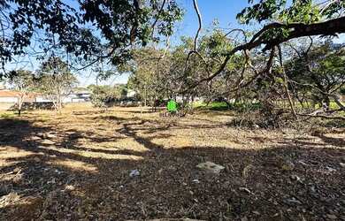 Imagem: O terreno possui 1.000m² de Área e está localizado em Joá