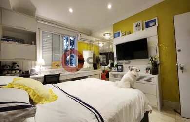 Imagem 10: Imóvel para venda possui 240 metros quadrados com 4 quartos em Leblon...