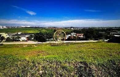 Imagem: O terreno possui 404m² de Área e está localizado em Alphaville