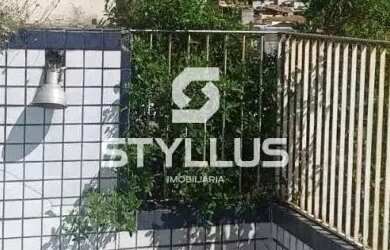 Imagem: A casa possui 3 Dormitórios, 2 Banheiros, 3 Vagas na garagem