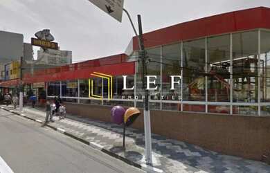 Imagem: O depósito possui 1.544m² de Área e está localizado em