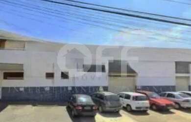 Imagem: O depósito possui 5 Vagas na garagem, 1645m² de Área e está
