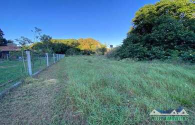 Imagem: O terreno está localizado em Viamão, RS à venda por R$52.000