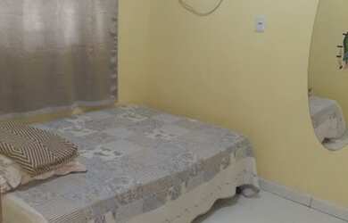 Imagem: A casa possui 3 Dormitórios, 3 Banheiros, 2 Vagas na garagem