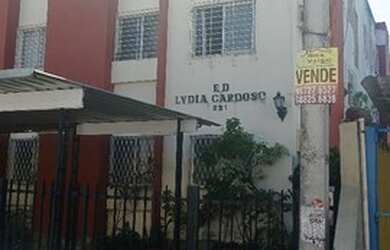 Imagem: O apartamento possui 4 Dormitórios, 2 Banheiros e 90m² de