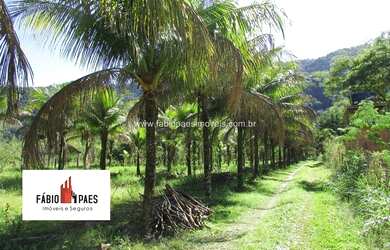 Imagem: O terreno possui 25.000m² de Área e está localizado em Cachoeiras