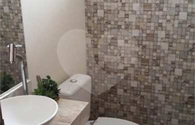 Imagem 10: Excelente casa no Condomínio Village Damha I