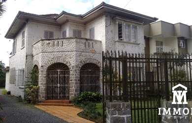 Imagem: O terreno possui 904m² de Área e está localizado em Anita