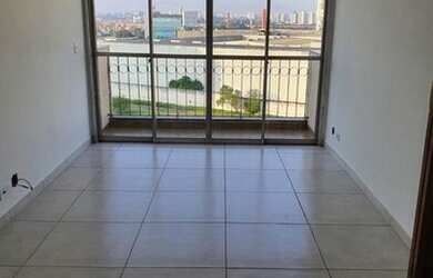 Imagem: O apartamento possui 3 Dormitórios, 2 Banheiros, 1 Vaga na