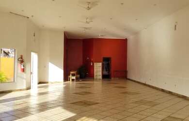 Imagem: O depósito para alugar possui e está localizado em São Luiz