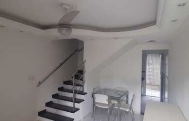 Imagem: A casa em condomínio possui 2 Dormitórios, 3 Banheiros, 2