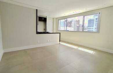 Imagem: O apartamento possui 2 Dormitórios, 2 Banheiros, 2 Vagas na