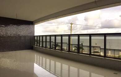 Imagem: O apartamento possui 4 Dormitórios, 5 Banheiros, 5 Vagas na