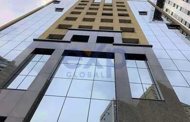 Imagem: O depósito possui 5 Vagas na garagem, 280m² de Área e está