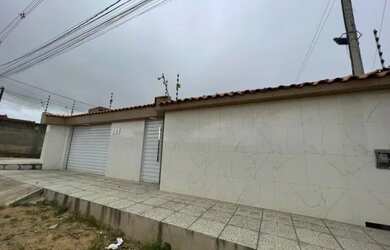 Imagem: A casa possui 3 Dormitórios e está localizado em Maria Auxiliadora