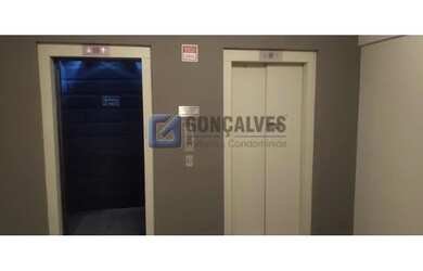 Imagem: O depósito possui 1 Vaga na garagem, 30m² de Área e está