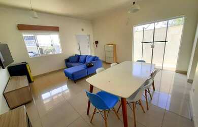 Imagem: Casa de condomínio para venda tem 90 metros quadrados com 3