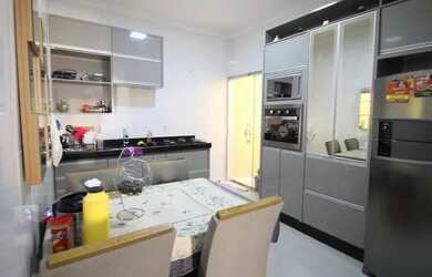 Imagem 3: CASA 3/4 VILA LAURA. 95m² de Área, 1 Vaga na garageme3 Dormitórios