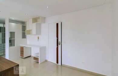 Imagem: O studio possui 1 Dormitório, 1 Banheiro, 1 Vaga na garagem