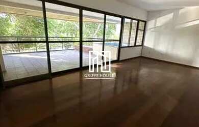 Imagem: O apartamento possui 3 Dormitórios, 1 Banheiro, 2 Vagas na