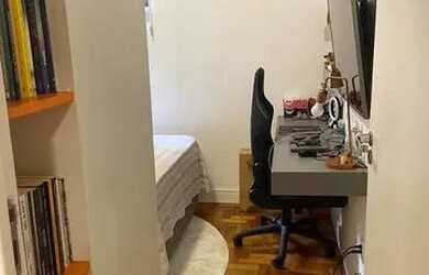 Imagem 9: Apartamento para venda possui 70 metros quadrados com 2 quartos em Lagoa - Rio de Janeiro