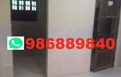 Imagem: A casa possui 1 Dormitório e 1 Banheiro e está localizado