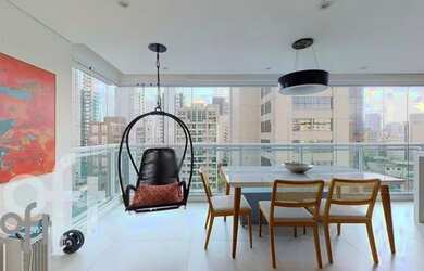 Imagem 2: Apartamento à venda em Aclimação com 74 m², 1 quarto, 1 suíte, 2 vagas