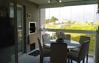 Imagem: O apartamento possui 2 Dormitórios, 2 Banheiros, 2 Vagas na