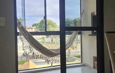 Imagem: O apartamento possui 3 Dormitórios, 1 Banheiro, 2 Vagas na