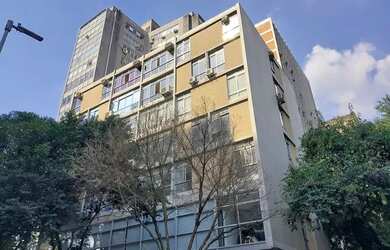 Imagem: O depósito possui 105m² de Área e está localizado em Jardim