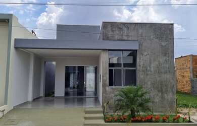 Imagem: A casa em condomínio possui 3 Dormitórios, 3 Banheiros, 1