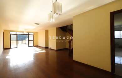 Imagem: O apartamento na cobertura possui 3 Dormitórios, 3 Banheiros