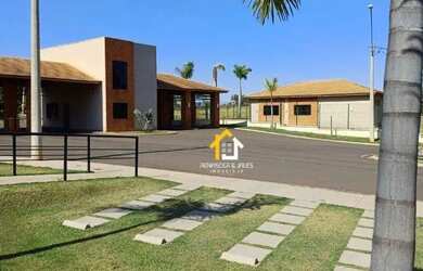 Imagem: O terreno possui 232m² de Área e está localizado em Loteamento