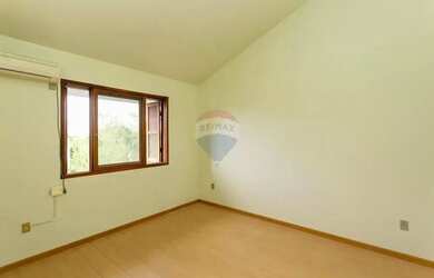 Imagem 9: Casa com 4 Quartos e Espaço Gourmet no Bairro Patronato Santa Maria (RS