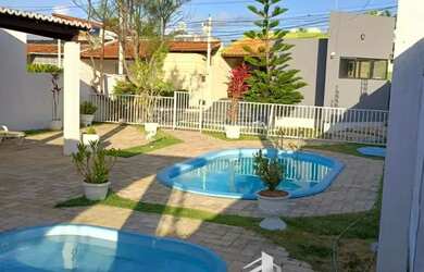 Imagem: A casa em condomínio possui 3 Dormitórios, 2 Banheiros, 2