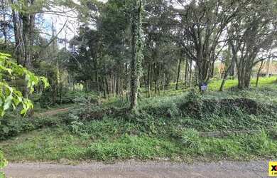 Imagem: O terreno possui 672m² de Área e está localizado em Nova