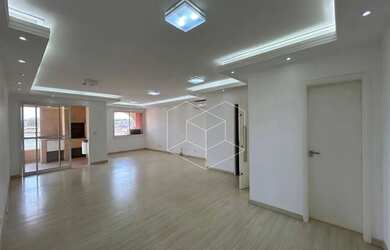 Imagem: O apartamento possui 3 Dormitórios, 5 Banheiros, 2 Vagas na