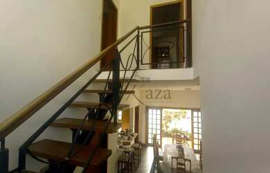 Imagem 9: Casa - Jacareí - 4 Dormitórios - 311m²