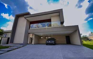 Imagem: A casa em condomínio possui 4 Dormitórios, 5 Banheiros, 4