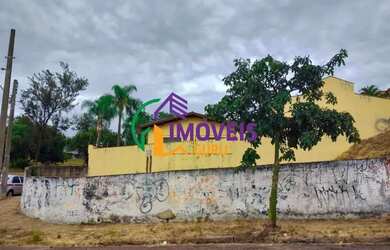 Imagem: O terreno possui 366m² de Área e está localizado em Jardim