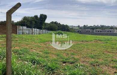 Imagem: O terreno possui 2730m² de Área e Imóvel novo e está localizado