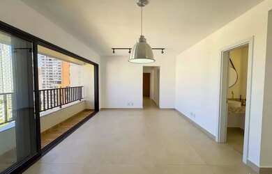 Imagem: O apartamento possui 3 Dormitórios, 4 Banheiros, 2 Vagas na