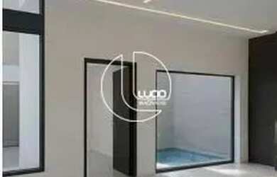 Imagem: A casa possui 3 Dormitórios, 1 Banheiro, 4 Vagas na garagem