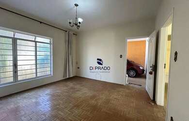 Imagem 2: Casa Antiga para Locação Ambientes Amplos e Localização Privilegiada. ( ATENÇÃO: Este não