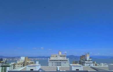 Imagem 13: Flat Agronomica rua em frente a beira mar