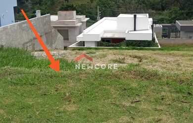 Imagem: O terreno possui 382m² de Área e está localizado em Bairro