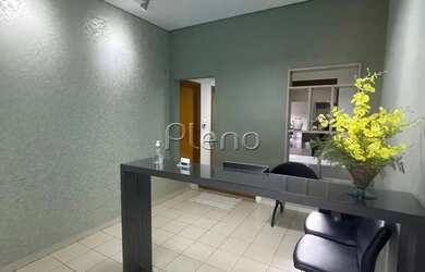 Imagem: O depósito possui 1 Vaga na garagem, 270m² de Área e está