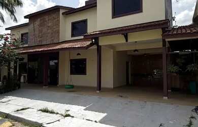 Imagem: A casa em condomínio possui 3 Dormitórios, 3 Banheiros, 1