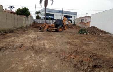 Imagem: O terreno possui 1.041m² de Área e está localizado em Cidade