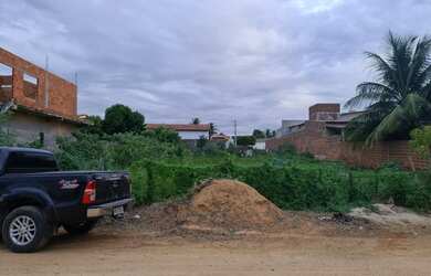 Imagem: O terreno possui 500m² de Área e está localizado em Tucano